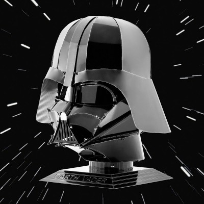 Modellino da montare casco Darth Vader