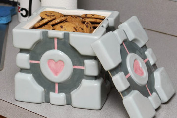 La biscottiera Companion Cube