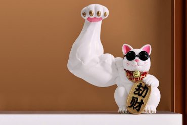 Maneki Neko muscoloso