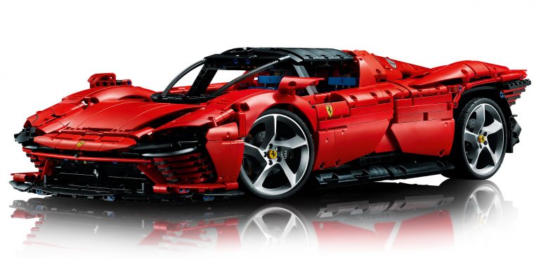 Ferrari Daytona SP3 LEGO Technic