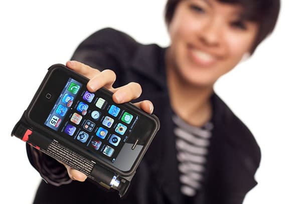 SmartGuard, case per iPhone da difesa personale